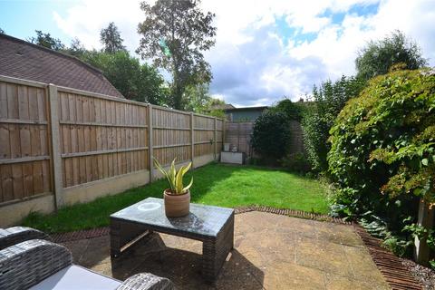 7 Engalee, East Grinstead, RH19 1FE