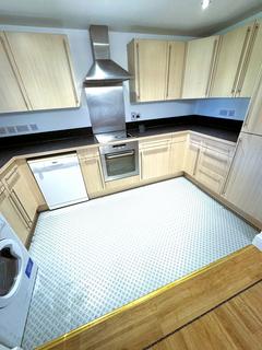 undefined, London Road, Romford RM7