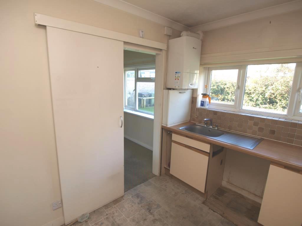 Kitchen Photo 2.JPG