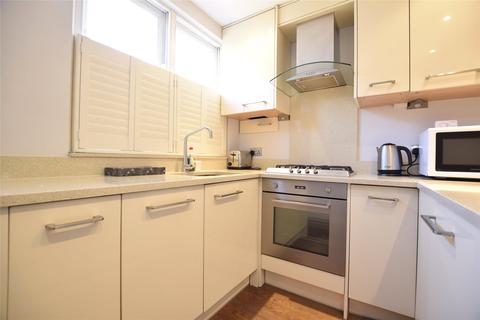 1 bedroom apartment for sale, Wadham Road, London SW15