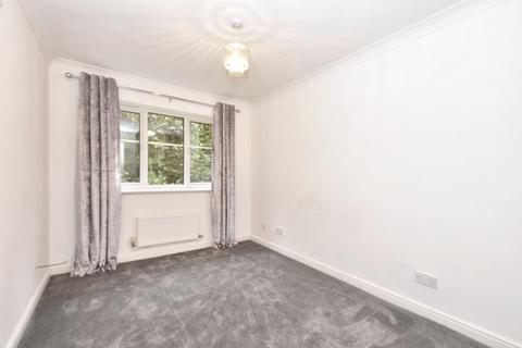 3 bedroom detached house for sale, Boothroyd Drive, Leeds, West Yorkshire