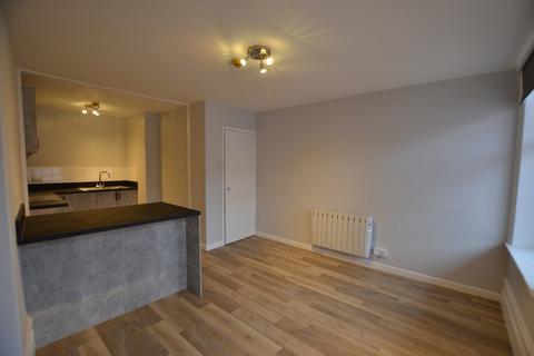 1 bedroom flat to rent, 62 Fore Street, Bodmin, PL31