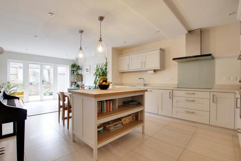 2 bedroom townhouse for sale, Brookley Road, Brockenhurst, SO42