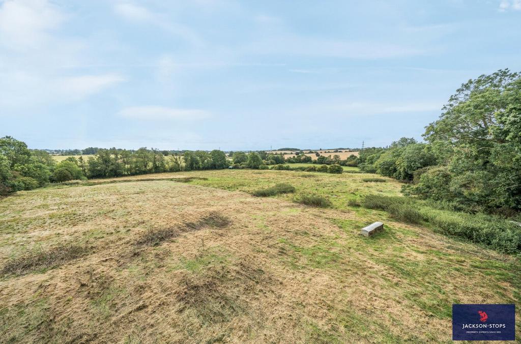 Paddock Land