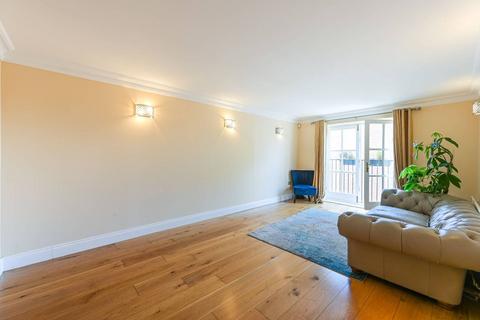 2 bedroom flat to rent, Lordship Lane, East Dulwich, London, SE22