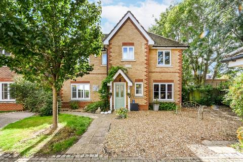 5 bedroom detached house for sale, Ray Meadow, Maidenhead, SL6