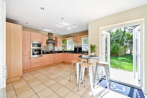 5 bedroom detached house for sale, Ray Meadow, Maidenhead, SL6