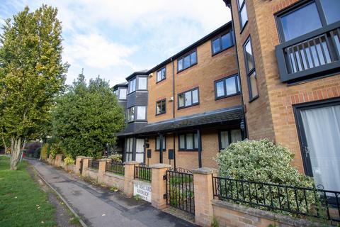 2 bedroom apartment to rent, River Lane, Cambridge