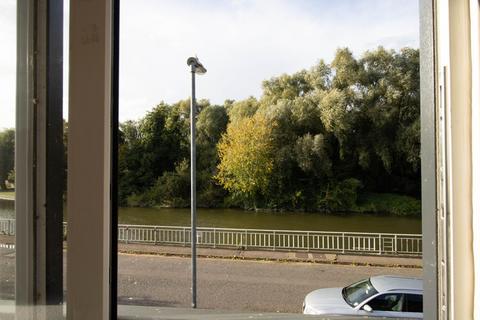 2 bedroom apartment to rent, River Lane, Cambridge