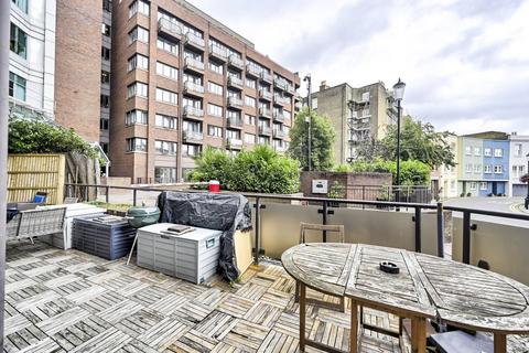 3 bedroom flat for sale, Earls Court Road, Earls Court, London, SW5