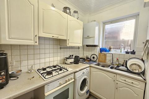 1 bedroom flat for sale, Pinner Hill Court, Pinner Hill Road, Pinner, HA5