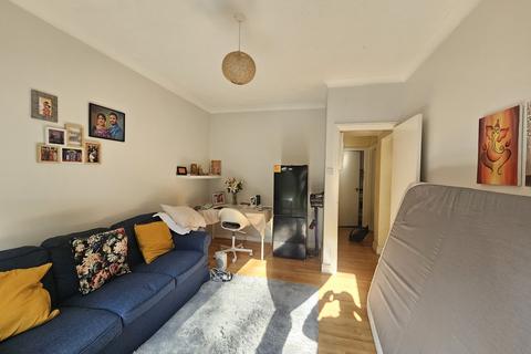 undefined, Pinner Hill Court, Pinner Hill Road, Pinner, HA5