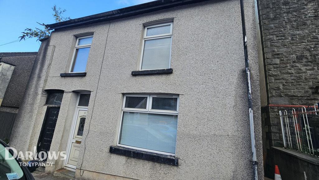 Tonypandy CF40 1 3 bed detached house - £50,000