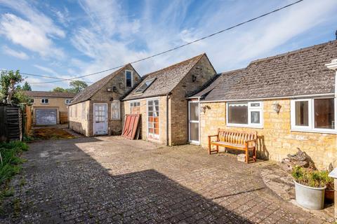 3 bedroom semi-detached house for sale, Lansdowne, Bourton-On-The-Water, GL54