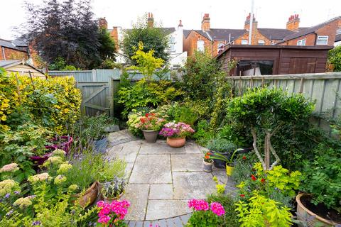 2 bedroom terraced house for sale, Hearth Street, Market Harborough