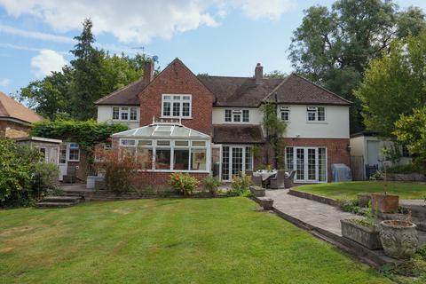 5 bedroom detached house for sale, Bakers Wood, Denham, UB9