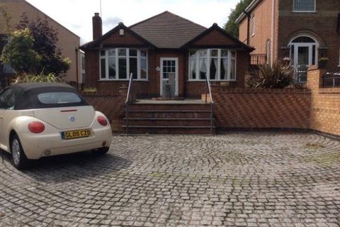 3 bedroom bungalow to rent, Arnold Lane, Gedling NG4