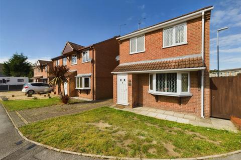 3 bedroom detached house for sale, Dellfield Court, Lincoln