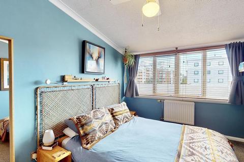 90 Distillery Walk, Brentford, TW8 0SG