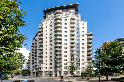 1 bedroom apartment to rent, City Tower, Limeharbour, London, E14