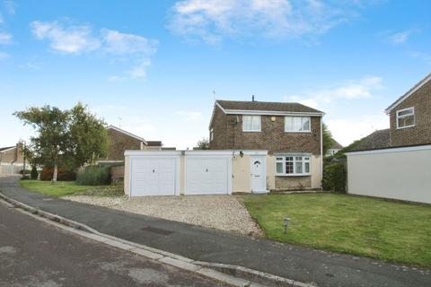 3 bedroom detached house for sale, Deansfield, Cricklade, SN6