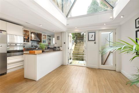 51 Abingdon Villas, London, W8 6XA