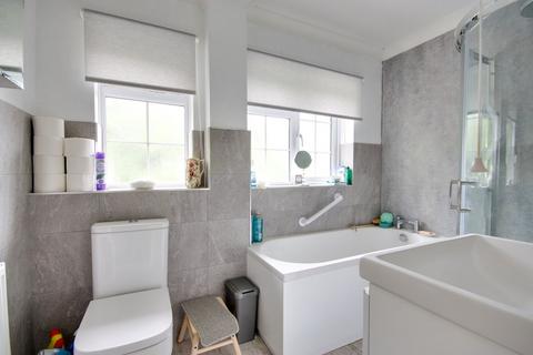 1 Brunswick Place, Lymington, SO41 9EQ