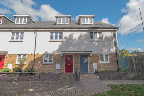 3 bedroom terraced house for sale, St. Lukes Avenue, Ramsgate, CT11