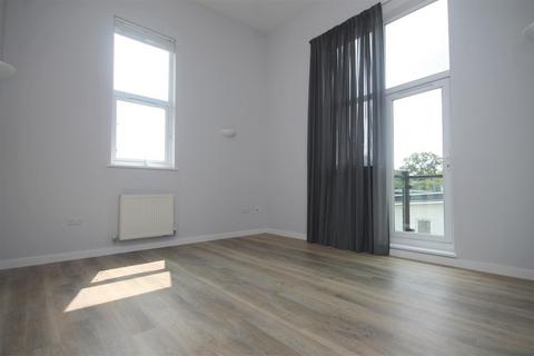 2 bedroom apartment for sale, OAK HOUSE, PARK VIEW ROAD, KT22