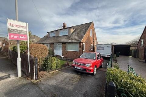 3 bedroom semi-detached house for sale, Simpson Grove, Idle