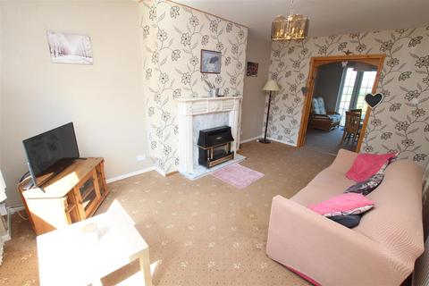 14 Simpson Grove, Bradford, BD10 9SD