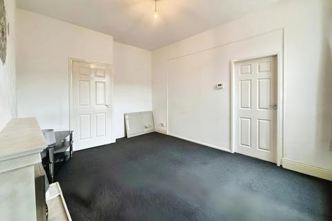 3 bedroom flat for sale, Eglesfield Road, South Shields