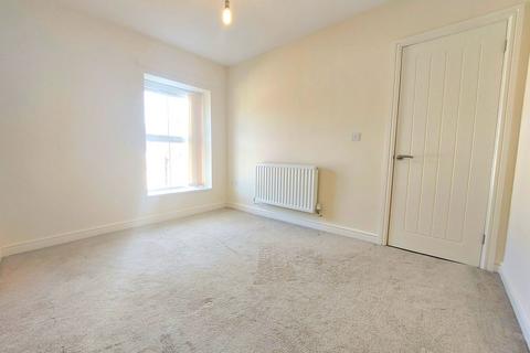 4 bedroom end of terrace house to rent, Charles Street, Porth, CF39