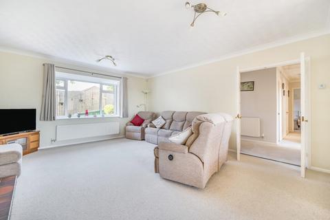 27 Bowland Crescent, Dunstable, LU6 3QD
