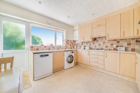 27 Bowland Crescent, Dunstable, LU6 3QD
