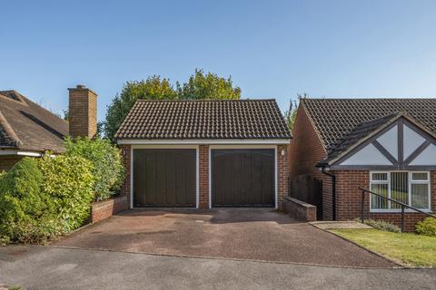 27 Bowland Crescent, Dunstable, LU6 3QD