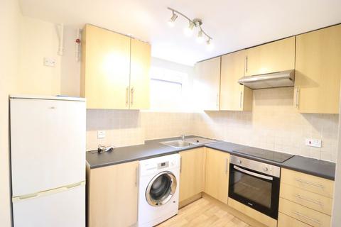 1 bedroom flat to rent, Priory Avenue, High Wycombe HP13