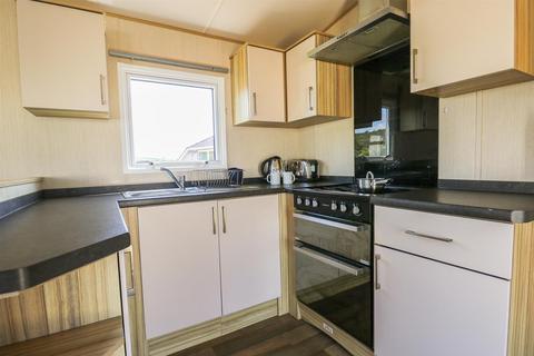 3 bedroom mobile home for sale, Gwbert, Cardigan