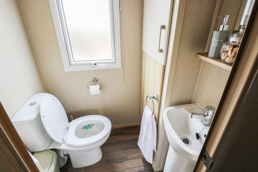 Wc1.jpg