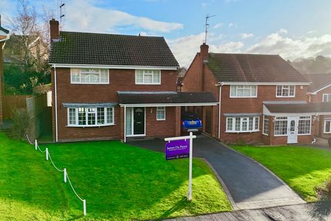 4 bedroom detached house for sale, Shepherds Fold, Stafford, ST17