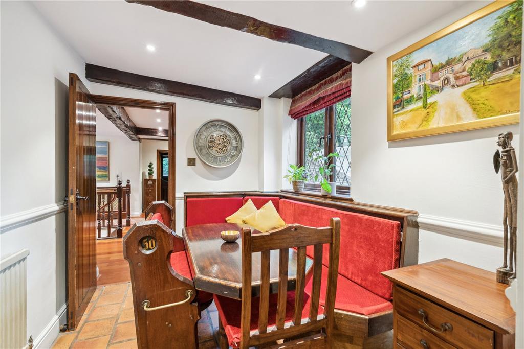 Breakfast Room