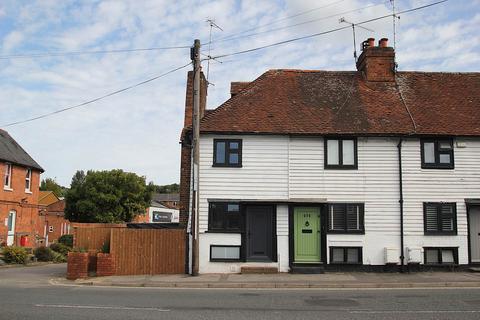 3 bedroom end of terrace house for sale, Reading Road, Henley On Thames RG9