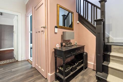 2 Remillo Avenue, Grimsby, DN32 9QY