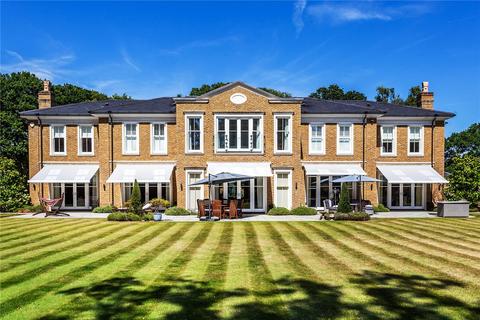 7 bedroom detached house for sale, Picketts Hill, Headley, Hampshire, GU35