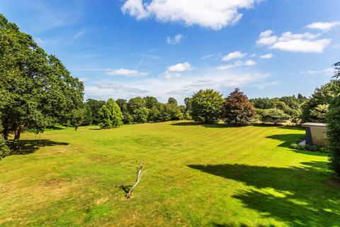 7 bedroom detached house for sale, Picketts Hill, Headley, Hampshire, GU35