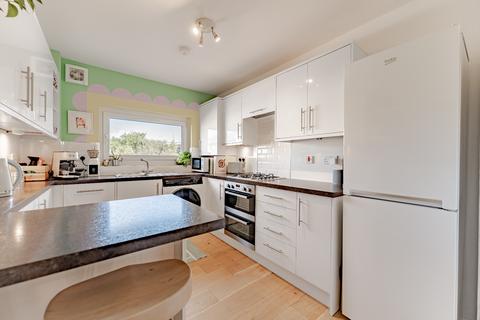 Flat 2/2, 86 Beith Street, Partick, Glasgow, G11 6DQ