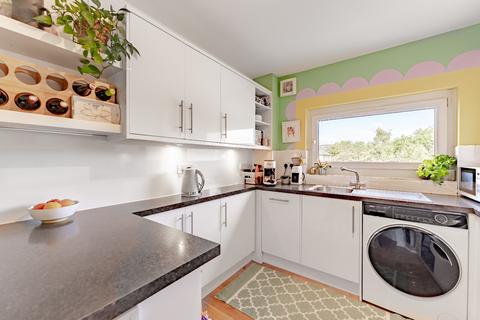 Flat 2/2, 86 Beith Street, Partick, Glasgow, G11 6DQ
