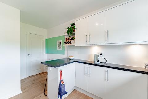 Flat 2/2, 86 Beith Street, Partick, Glasgow, G11 6DQ