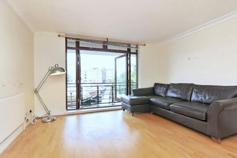 2 bedroom flat to rent, Shearwater Court, City Quay, St Katharine Docks, London, E1W