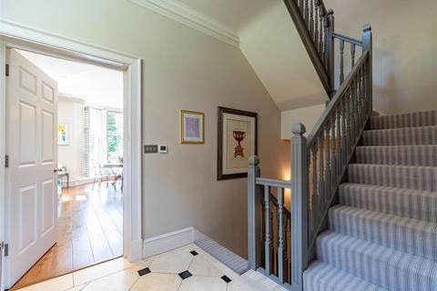 South Villa, 46 Canynge Road, Bristol, BS8 3LQ